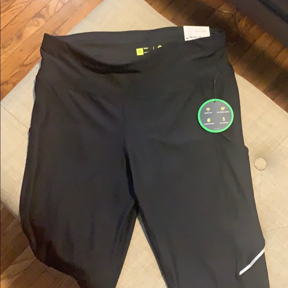 Workout capris